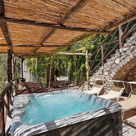 Вилла Aurora In Dependance