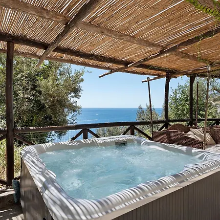 Aurora In Dependance Villa Conca dei Marini