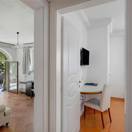 Βίλα Aurora In Dependance *